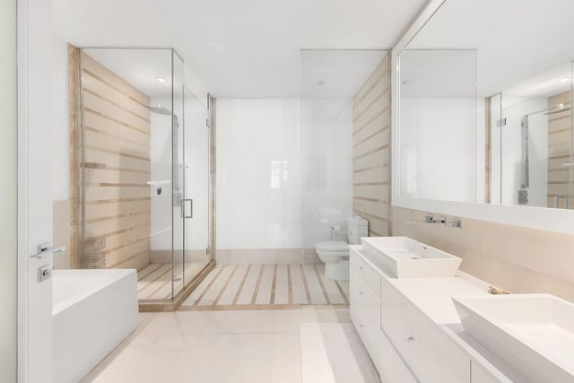 111 Fulton St Apt 806, New York City, NY 10038