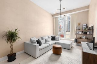 111 Fulton St Apt 806, New York City, NY 10038