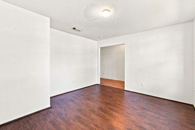 822 N Vista Drive, Houston, TX 77073