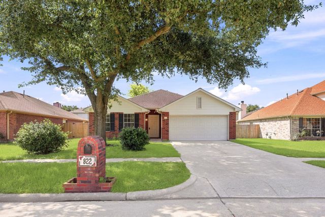 822 N Vista Drive, Houston, TX 77073