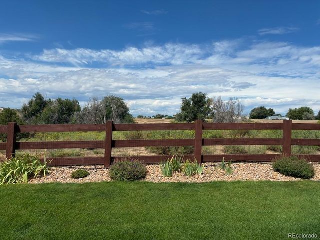 2124 Longfin Court, Windsor, CO 80550