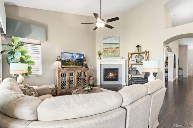 2124 Longfin Court, Windsor, CO 80550
