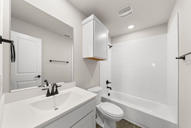 709 Wilderness Point Lane, Anna, TX 75409