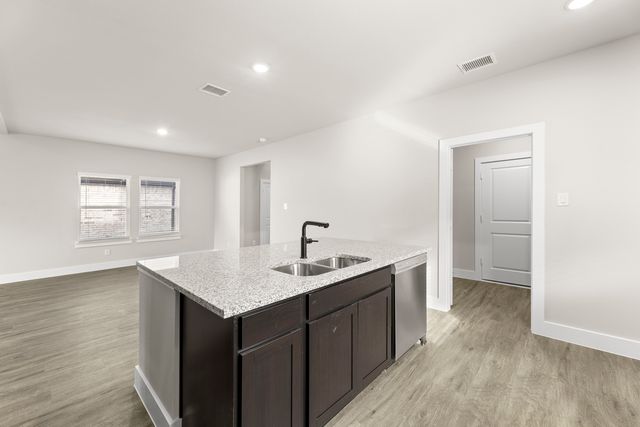 709 Wilderness Point Lane, Anna, TX 75409