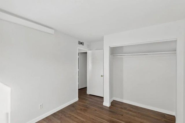 945 E Street, Ramona, CA 92065