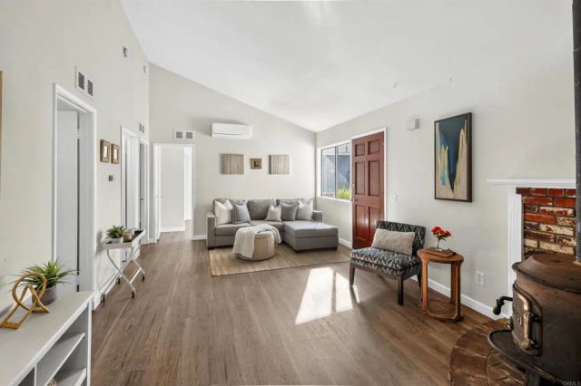 945 E Street, Ramona, CA 92065