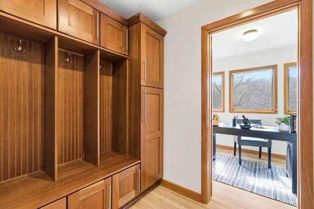 7985 Riverside Drive, Dublin, OH 43016