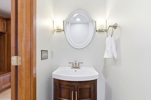 7985 Riverside Drive, Dublin, OH 43016
