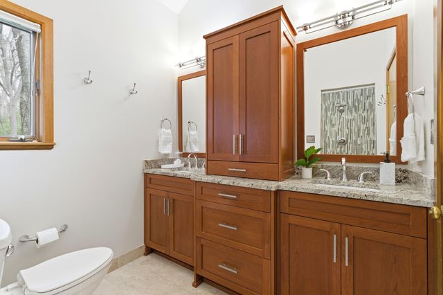 7985 Riverside Drive, Dublin, OH 43016