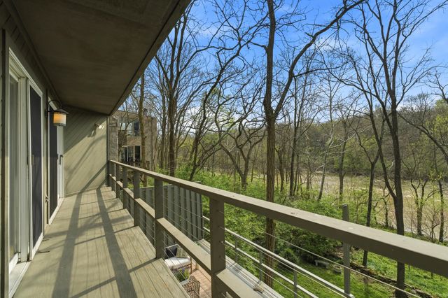 7985 Riverside Drive, Dublin, OH 43016