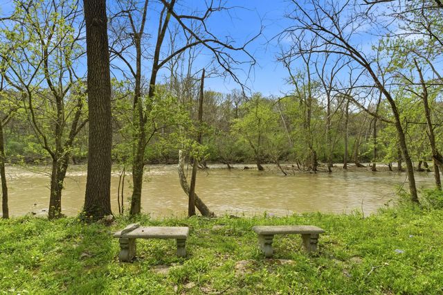 7985 Riverside Drive, Dublin, OH 43016
