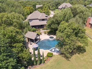 5710 Smoky Hill Trail, Edmond, OK 73034