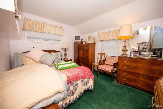 20 Brookville Drive, Tonawanda, NY 14150