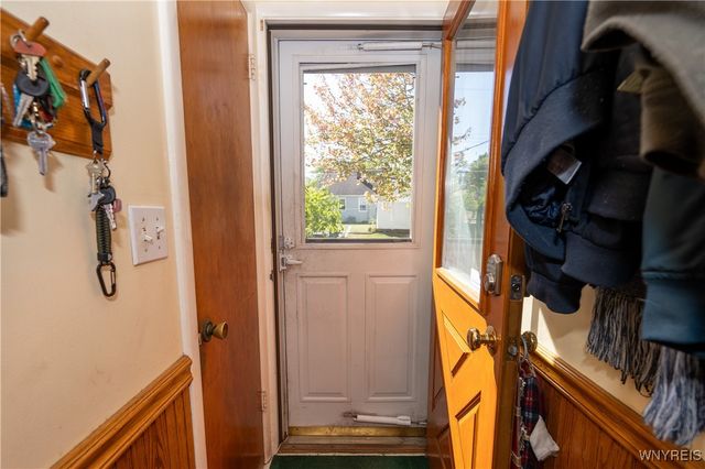 20 Brookville Drive, Tonawanda, NY 14150