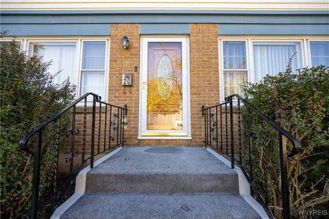 20 Brookville Drive, Tonawanda, NY 14150