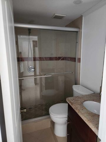 9355 SW 8th Street 222, Boca Raton, FL 33428