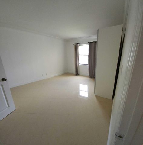 9355 SW 8th Street 222, Boca Raton, FL 33428