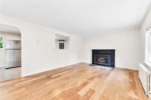 11 Sunset Avenue, Coventry, RI 02816
