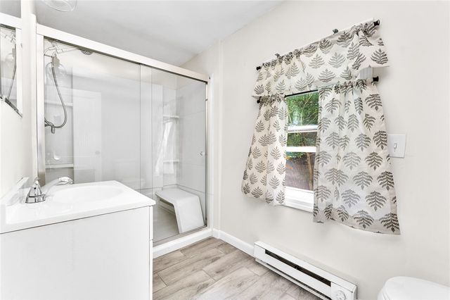 11 Sunset Avenue, Coventry, RI 02816