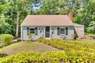 11 Sunset Avenue, Coventry, RI 02816