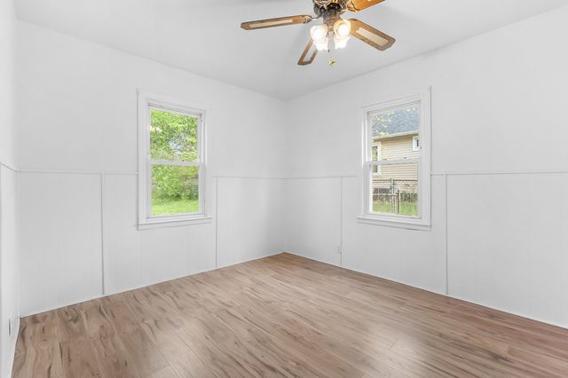 99 Eldredge Street, Battle Creek, MI 49037