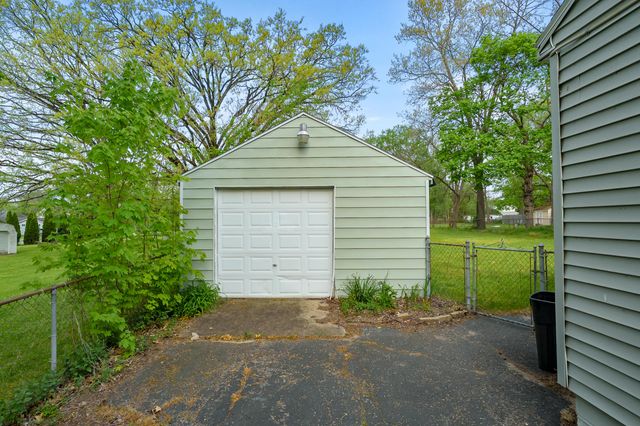 99 Eldredge Street, Battle Creek, MI 49037