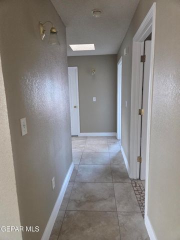 505 VON BARGEN Drive, Horizon City, TX 79928