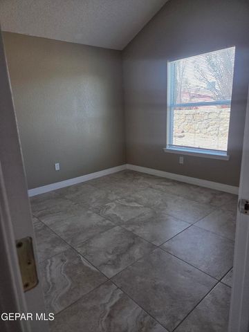 505 VON BARGEN Drive, Horizon City, TX 79928