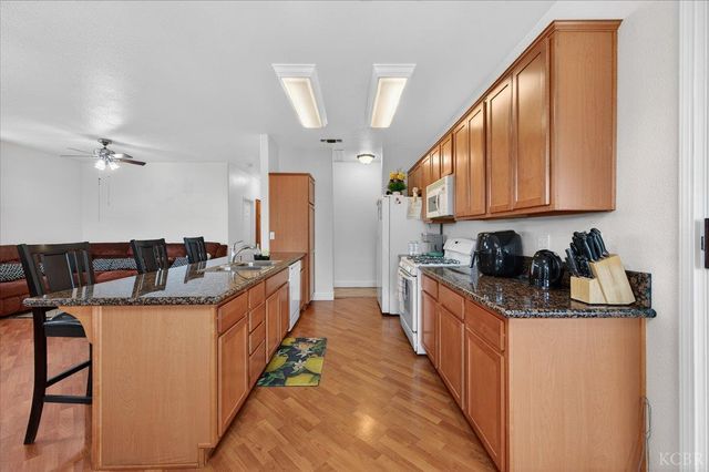 795 Northstar Drive, Hanford, CA 93230