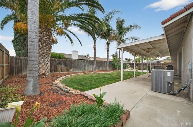 795 Northstar Drive, Hanford, CA 93230