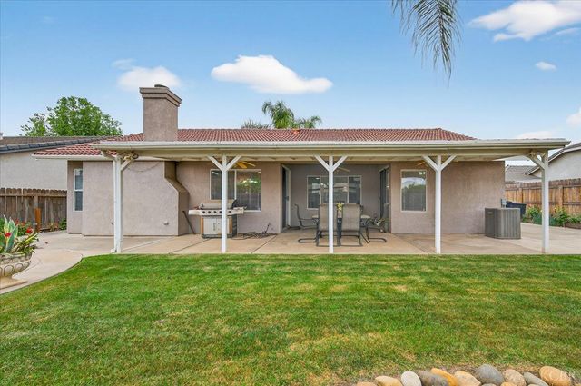 795 Northstar Drive, Hanford, CA 93230