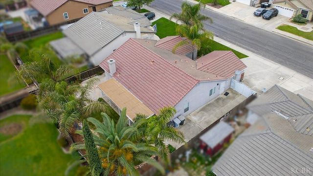 795 Northstar Drive, Hanford, CA 93230