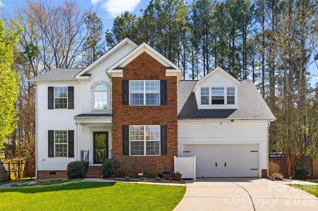 12141 Stone Forest Drive, Pineville, NC 28134