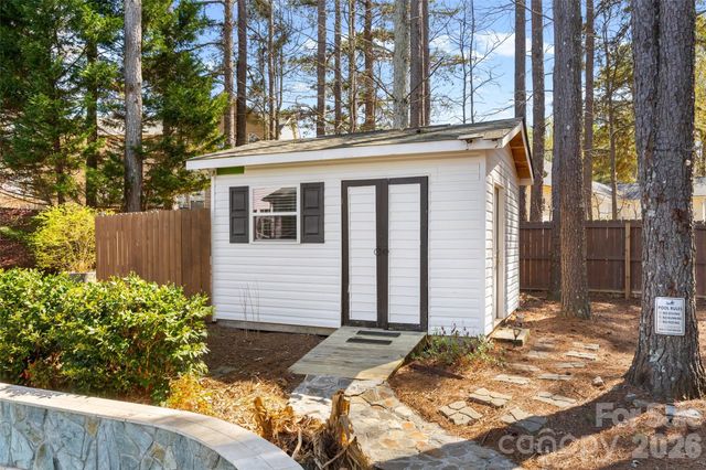 12141 Stone Forest Drive, Pineville, NC 28134