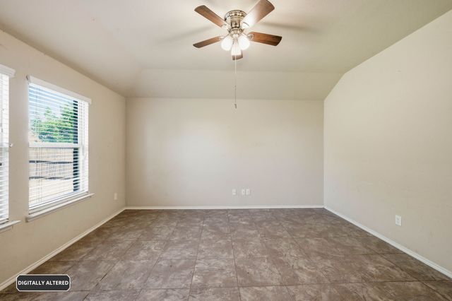 1413 N Houston Street, Royse City, TX 75189