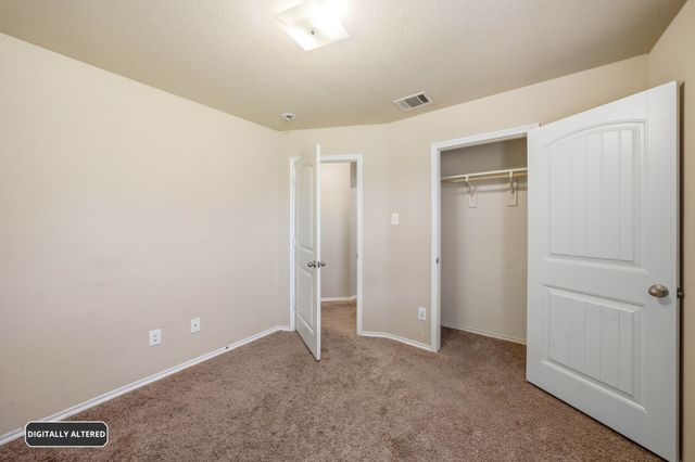 1413 N Houston Street, Royse City, TX 75189