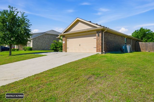 1413 N Houston Street, Royse City, TX 75189