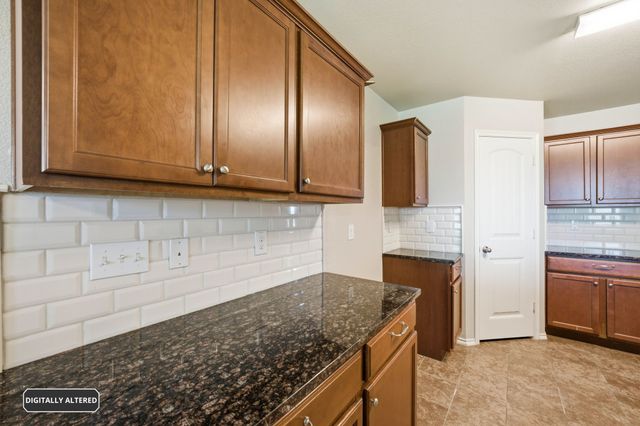 1413 N Houston Street, Royse City, TX 75189