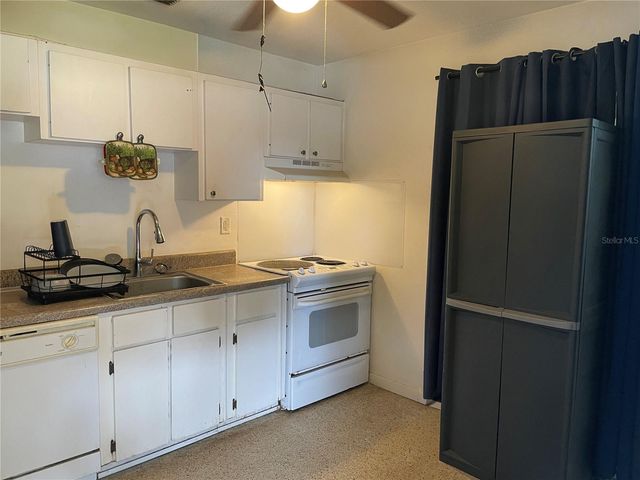 2209 NE 36TH STREET, Ocala, FL 34479