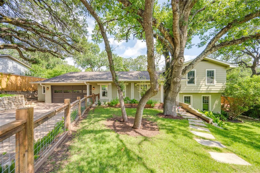 8722 Silverhill LN, Austin, TX 78759