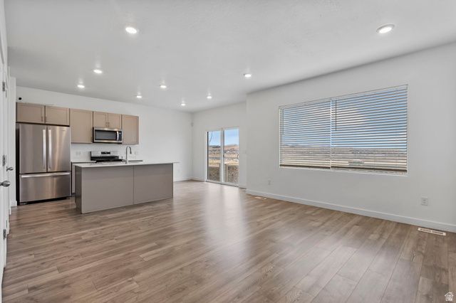 1308 S RAINTREE LN, Santaquin, UT 84655