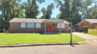 110 WHITE OAK Court, Prattville, AL 36067