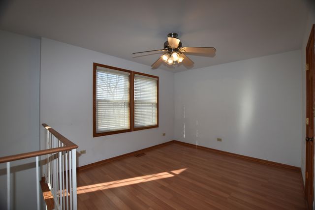 4475 Olmstead Drive, Hoffman Estates, IL 60192