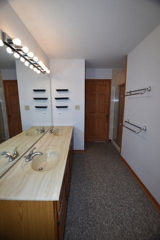 4475 Olmstead Drive, Hoffman Estates, IL 60192