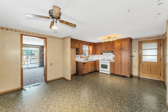 36 Lancaster Rd, Dedham, MA 02026