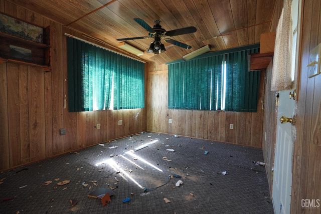 216 Donalda Court, Wofford Heights, CA 93285