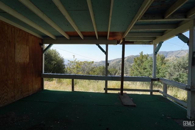 216 Donalda Court, Wofford Heights, CA 93285