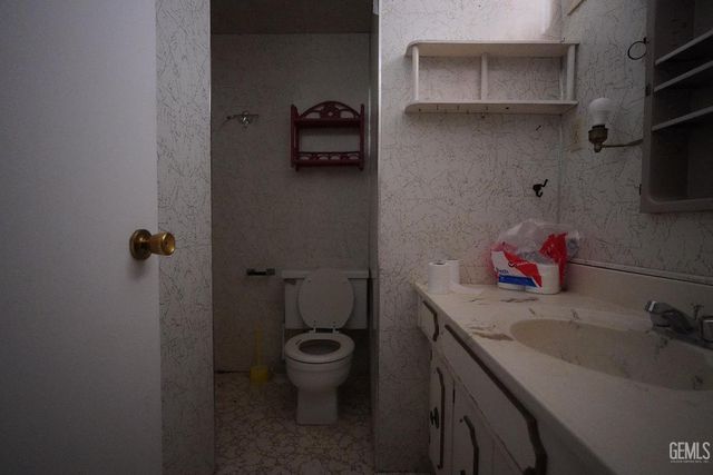 216 Donalda Court, Wofford Heights, CA 93285