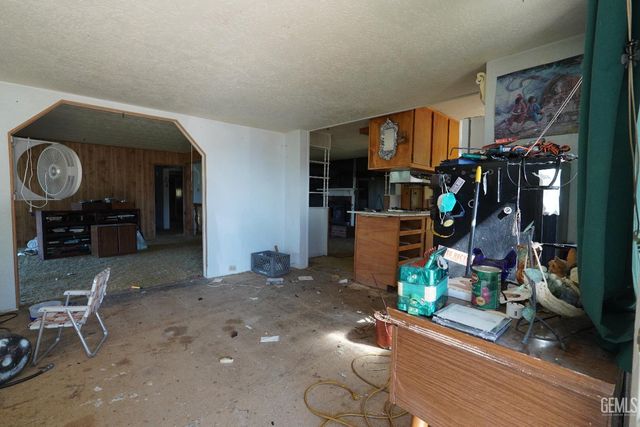 216 Donalda Court, Wofford Heights, CA 93285