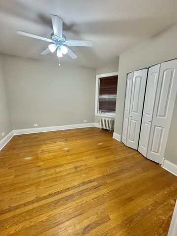 1727 W Bryn Mawr Avenue 2, Chicago, IL 60660